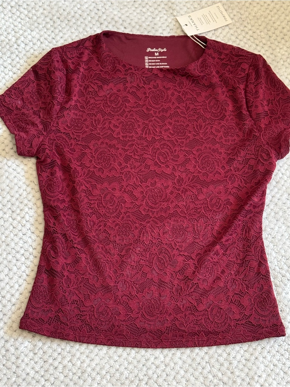 Pinkmsryle  Lace Short Sleeve Top in Burgundy